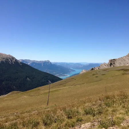 4 P Pied Des Pistes 1850 *